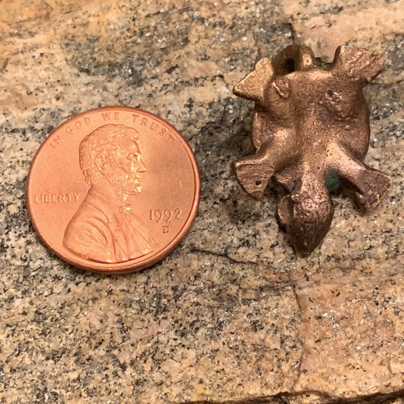 Artesian Metal Turtle Pendant Necklace Jewelry - Picture 8 of 10